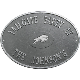 TAILGATE PARTY AT